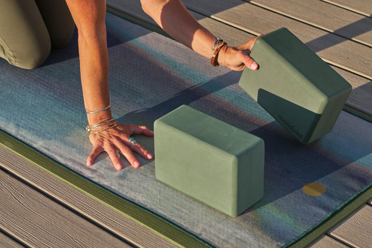 Yoga Studio Recycled Foam Single Yoga Block 30 x 20 x 5cm, Recycled  Full-Chip Lightweight Yoga Block, Shock Absorbent, Multi-Coloured