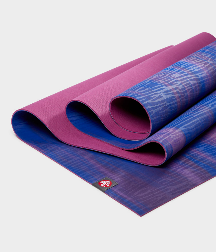 Manduka Yoga Mat Ekolite 4mm 71 - Ebb Marbled Blue - Ironwood