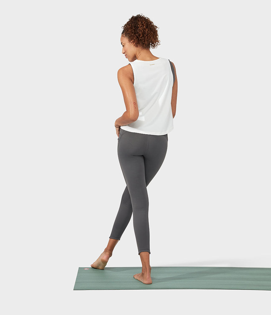 Manduka tank hot sale